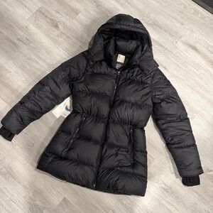 Vuori Black Hooded Long Puffer Coat
